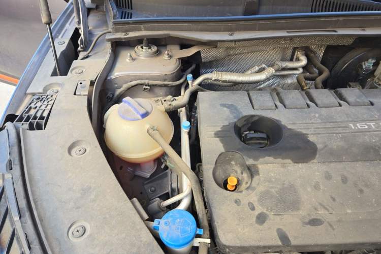 Used Chery OMODA 2022 1.6 TGDI DCT High-Dimensional Version Engine Bay Right