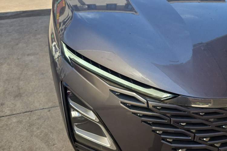 Used Chery OMODA 2022 1.6 TGDI DCT High-Dimensional Version Right Front Headlight