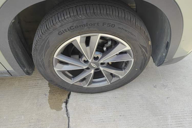Used Chery OMODA 2022 1.5T CVT Yujie Edition Right Front Wheel Hub
