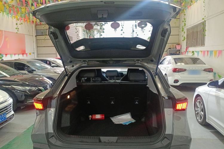 Used Chery OMODA 2022 1.5T CVT Top-Range Version Trunk