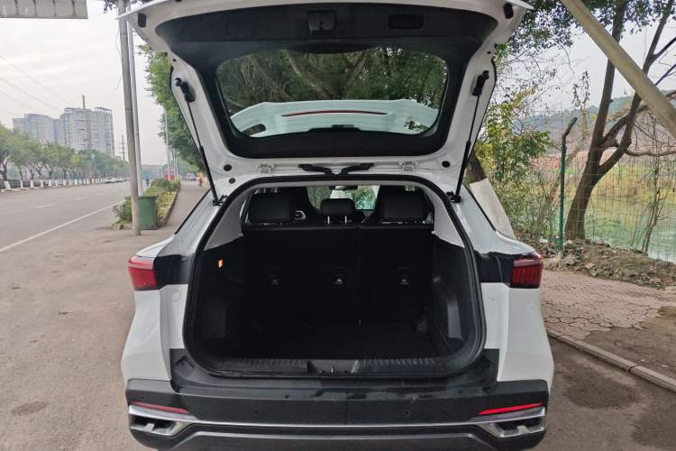 Used Chery OMODA 2022 1.5T CVT Yujie Edition Trunk