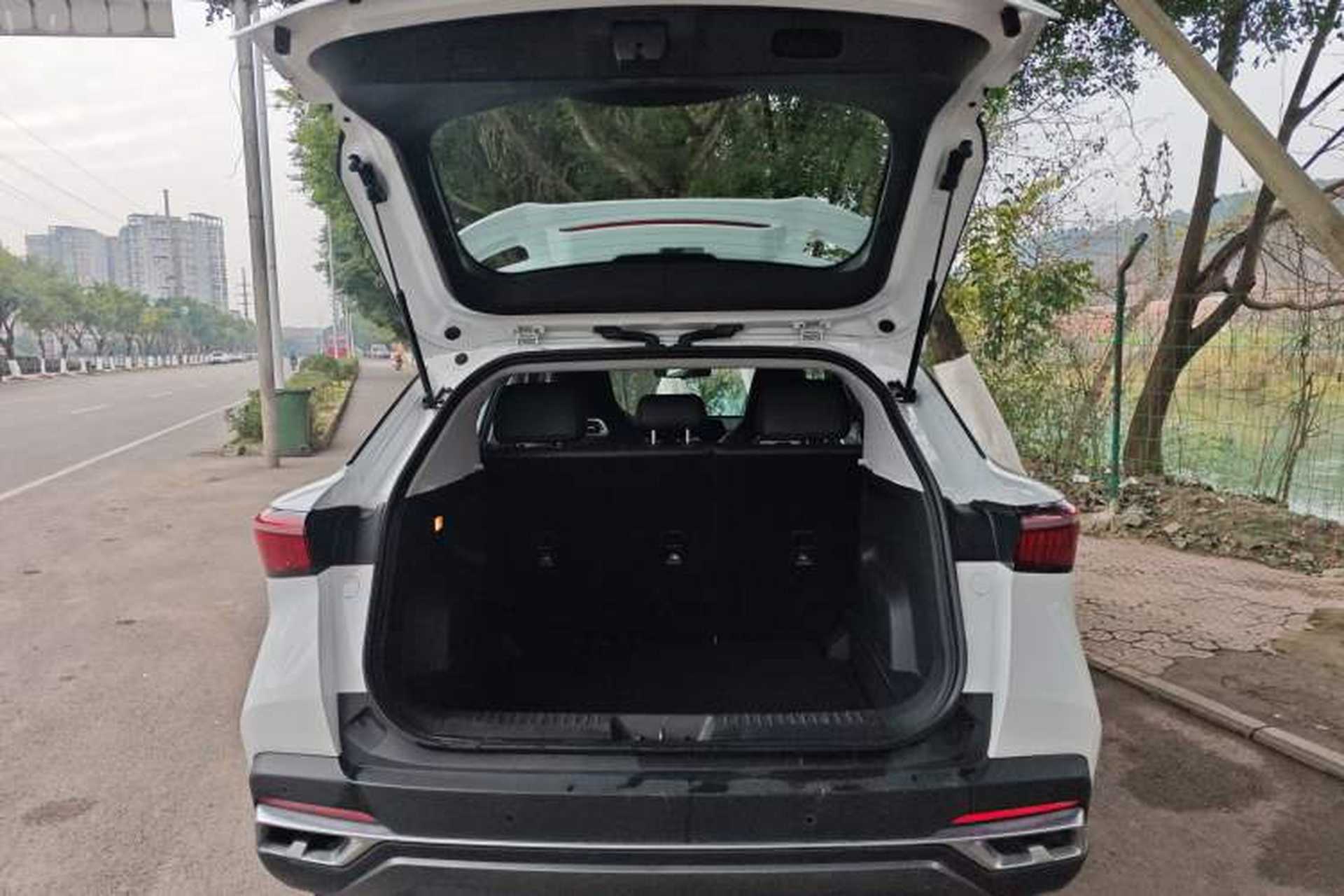 Used Chery OMODA 2022 1.5T CVT Yujie Edition Trunk