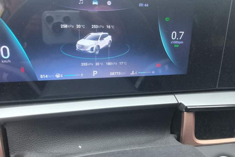 Used Chery OMODA 2022 1.5T CVT Top-Range Version Odometer Close Up