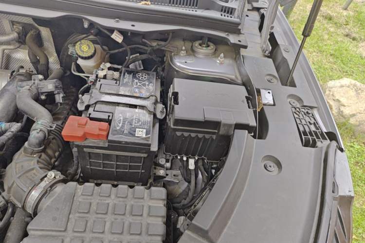Used Chery OMODA 2023 1.5T CVT Trendy PLUS Edition Engine Bay Left