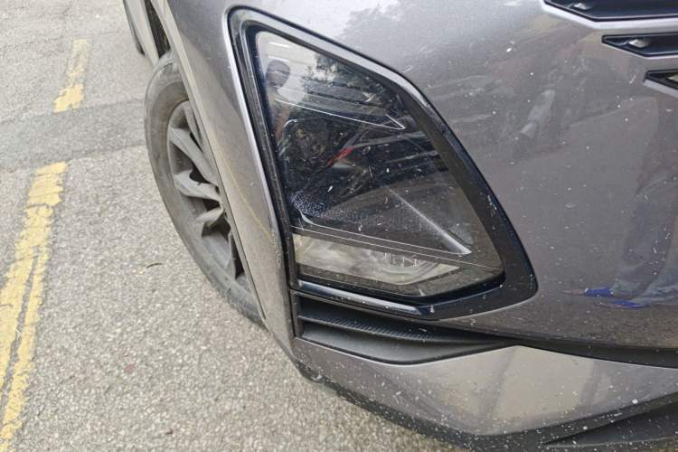 Used Chery OMODA 2023 1.5T CVT Trendy PLUS Edition Right Front Headlight