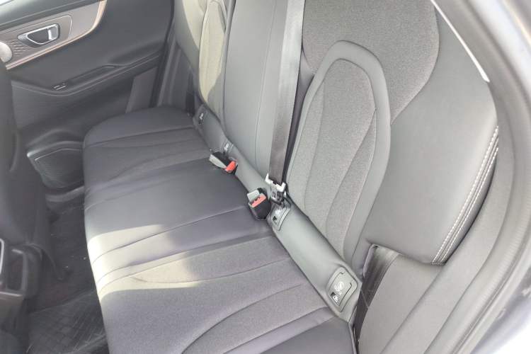 Used Chery OMODA 2024 Guardian Edition 1.5T CVT Guardian PLUS Left Rear Seat