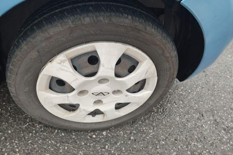 Used Chery QQ 2013 1.0L Manual Active Version Right Front Wheel Hub