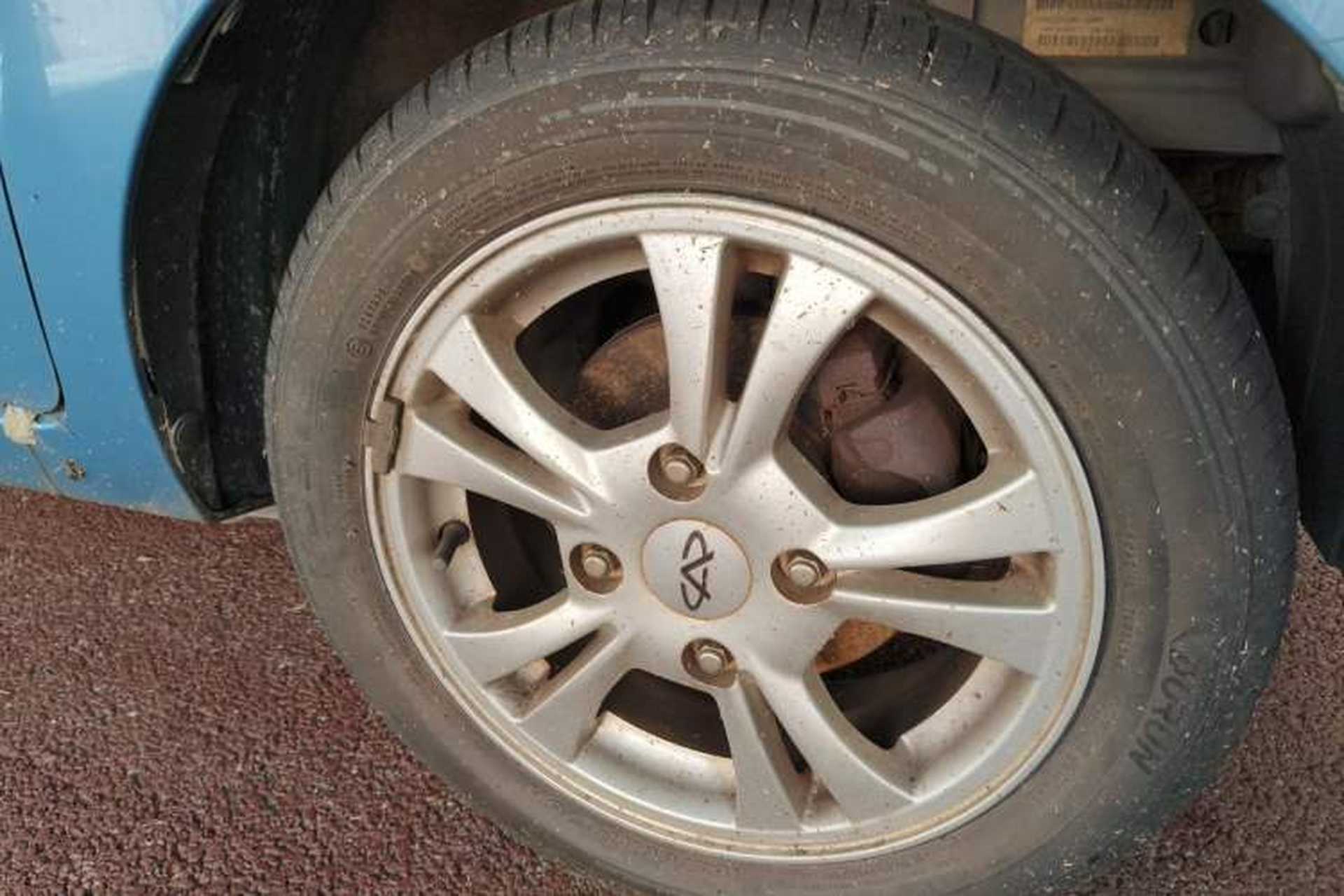 Used Chery QQ 2013 1.0L Manual Happy Edition Right Front Wheel Hub