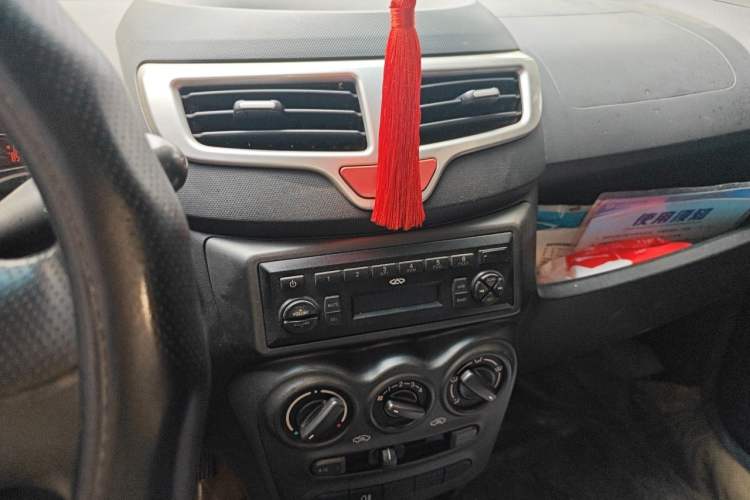 Used Chery QQ 2013 1.0L Manual Active Version Audio And AC Panel