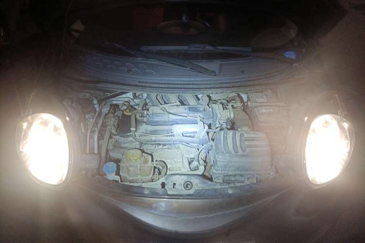 Used Chery QQ 2013 1.0L Manual Happy Edition Engine Bay