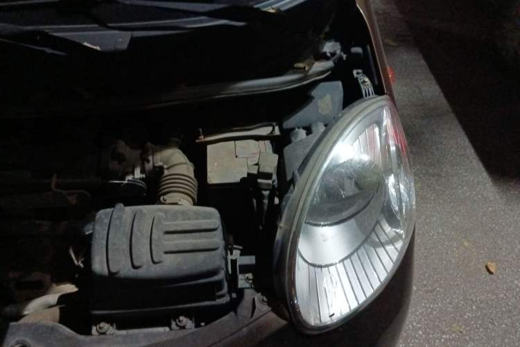 Used Chery QQ 2013 1.0L Manual Happy Edition Engine Bay Left