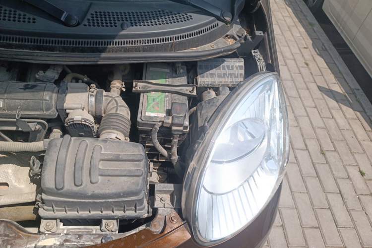 Used Chery QQ 2013 1.0L Manual Happy Edition Engine Bay Left