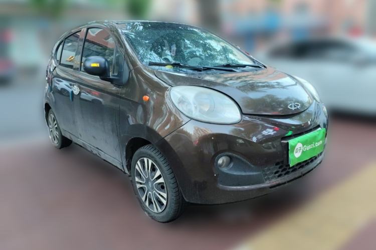 Used Chery QQ 2013 1.0L Manual Active Version Front Right 45 Deg