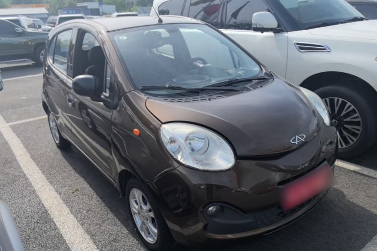 Used Chery QQ 2013 1.0L Manual Active Version Front Right 45 Deg