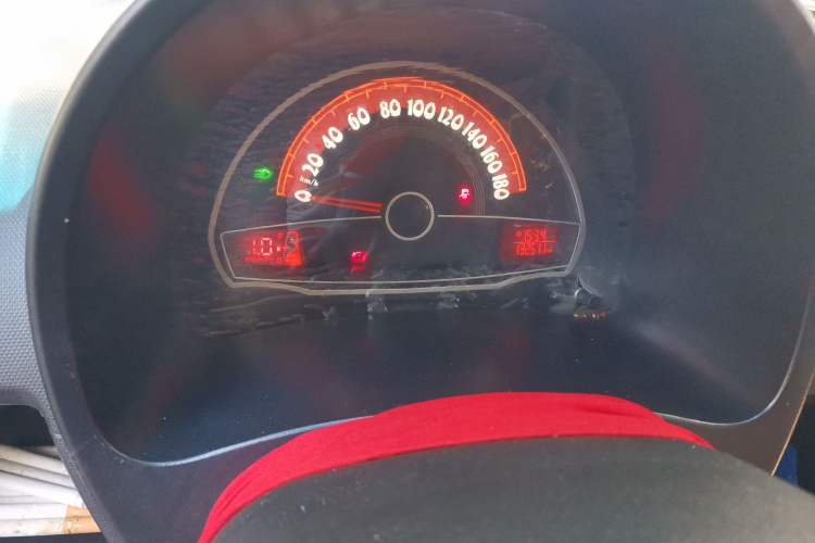 Used Chery QQ 2013 1.0L Manual Active Version Odometer Close Up