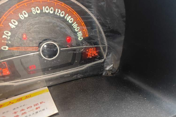 Used Chery QQ 2013 1.0L Manual Active Version Odometer Close Up