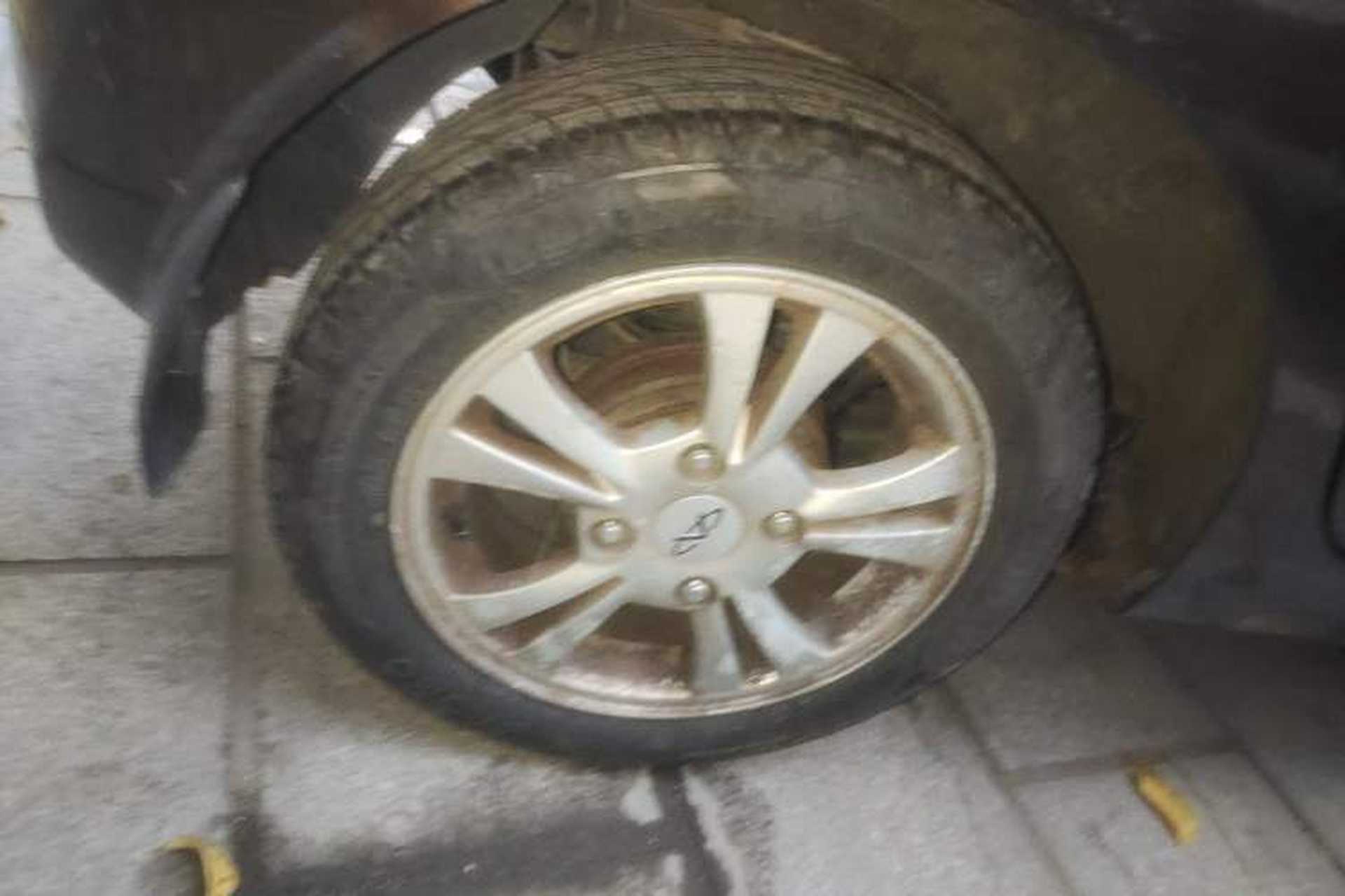 Used Chery QQ 2013 1.0L Manual Active Version Right Front Wheel Hub