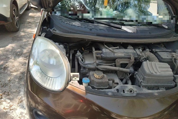 Used Chery QQ 2013 1.0L Manual Active Version Engine Bay Right