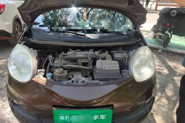 Used Chery QQ 2013 1.0L Manual Active Version Engine Bay