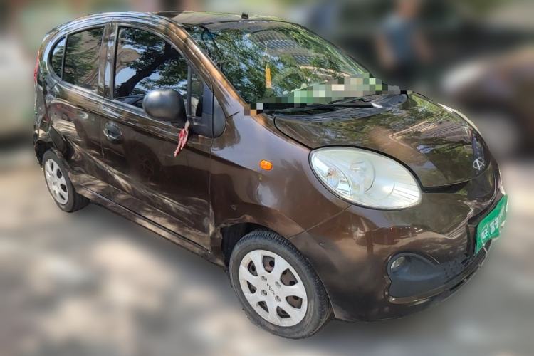 Used Chery QQ 2013 1.0L Manual Active Version Front Right 45 Deg
