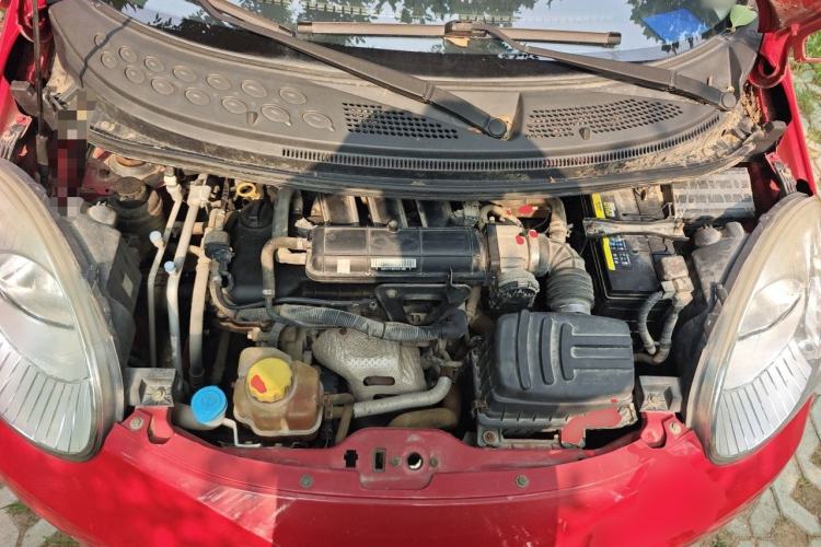 Used Chery QQ 2013 1.0L Manual Happy Edition Engine Bay