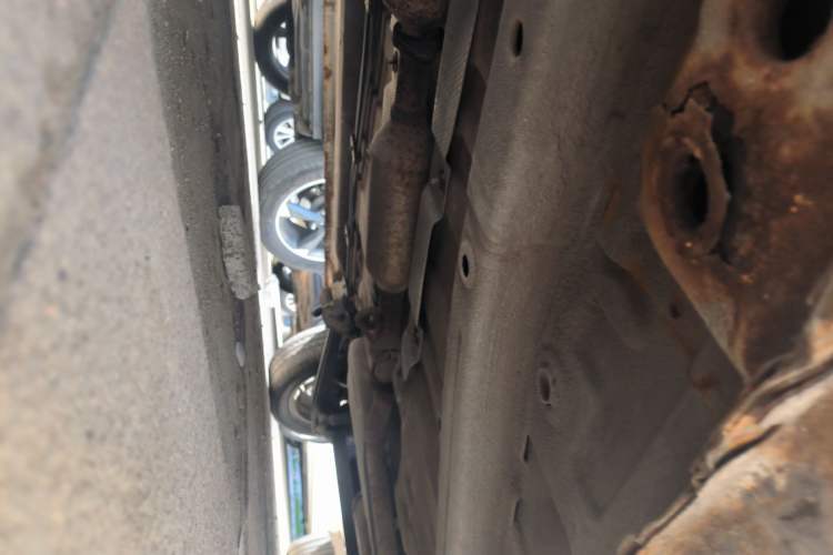 Used Chery QQ 2013 1.0L Manual Happy Edition Chassis Front Left