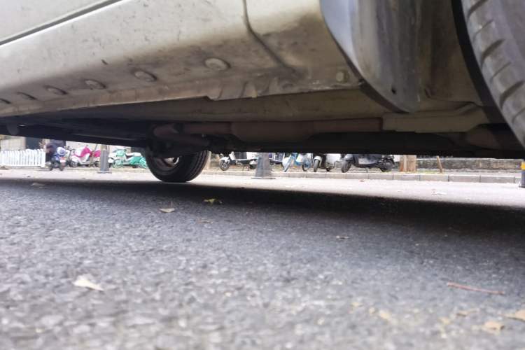 Used Chery QQ 2013 1.0L Manual Happy Edition Chassis Front Right
