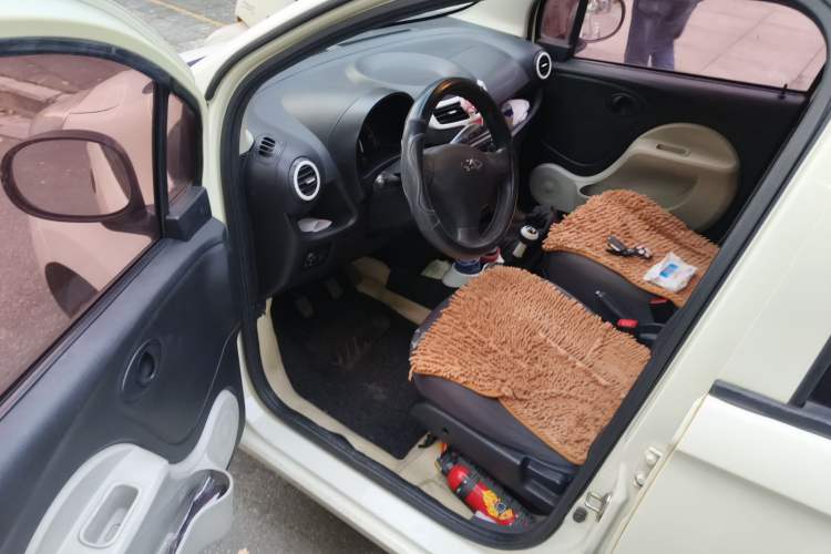 Used Chery QQ 2013 1.0L Manual Happy Edition Driver Seat