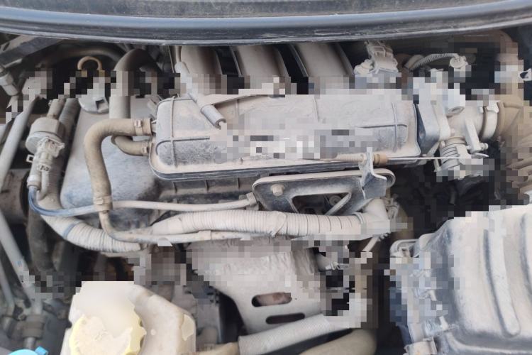 Used Chery QQ 2013 1.0L Manual Happy Edition Engine Bay