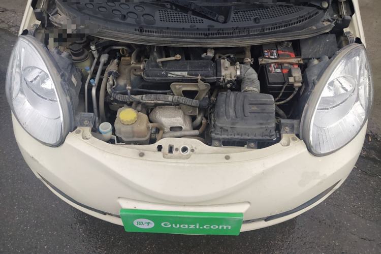 Used Chery QQ 2013 1.0L Manual Happy Edition Engine Bay