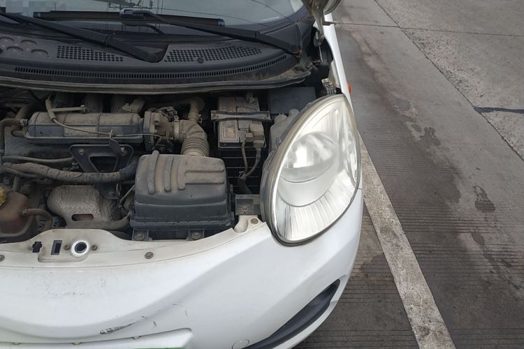 Used Chery QQ 2013 1.0L Manual Happy Edition Engine Bay Left