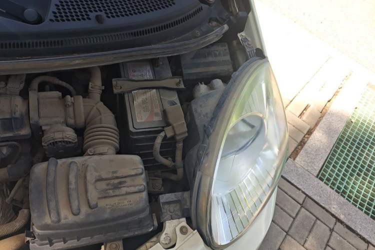 Used Chery QQ 2013 1.0L Manual Happy Edition Engine Bay Left