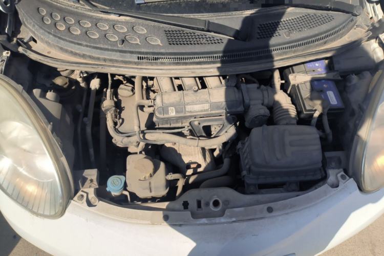 Used Chery QQ 2013 1.0L Manual Happy Edition Engine Bay