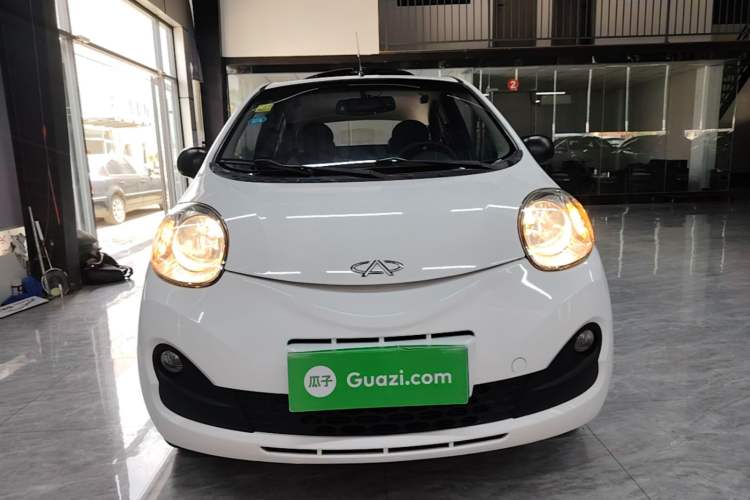 Used Chery QQ 2013 1.0L Manual Fashion Edition Front