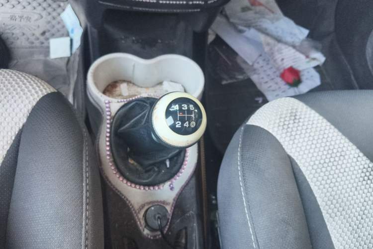 Used Chery QQ 2013 1.0L Manual Happy Edition Gear Lever