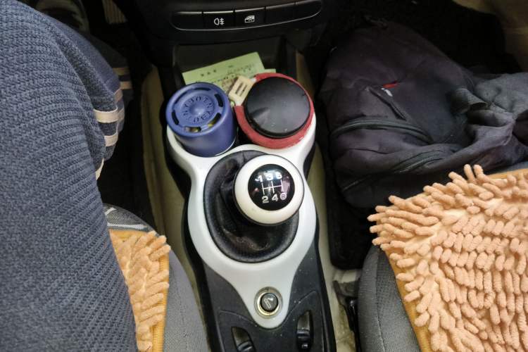 Used Chery QQ 2013 1.0L Manual Happy Edition Gear Lever