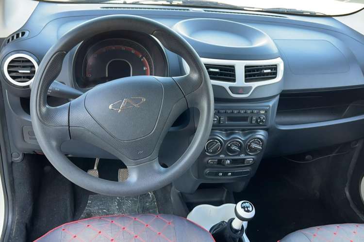 Used Chery QQ 2013 1.0L Manual Happy Edition Interior 3