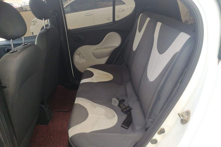 Used Chery QQ 2013 1.0L Manual Active Version Interior 4
