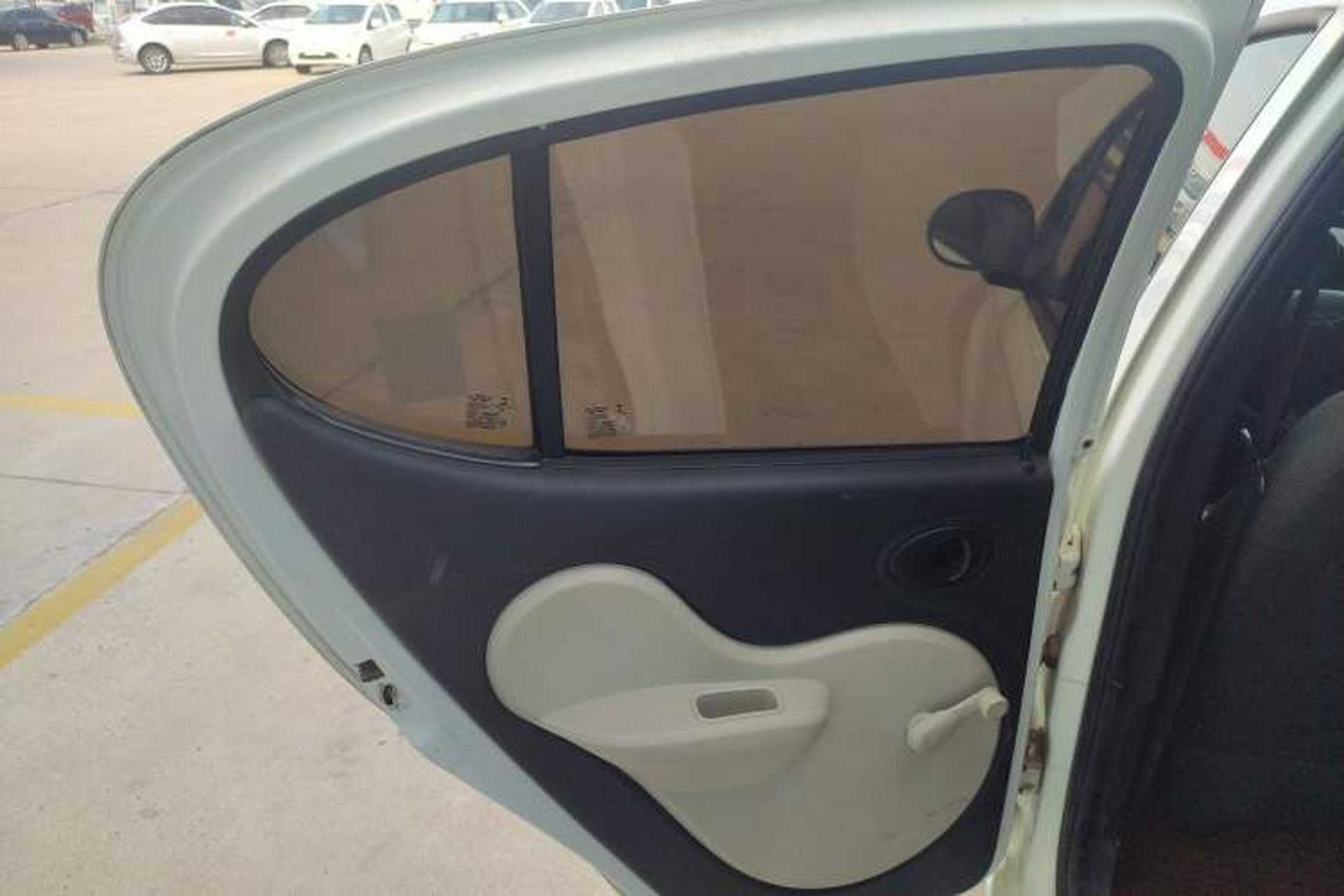 Used Chery QQ 2013 1.0L Manual Active Version Interior 8