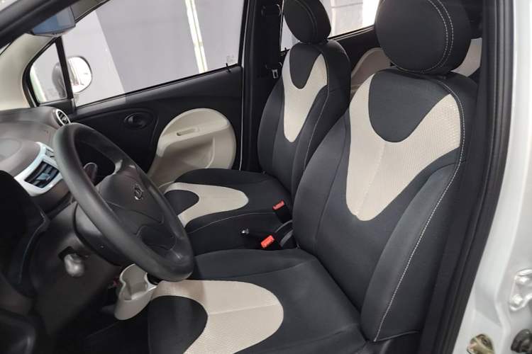 Used Chery QQ 2013 1.0L Manual Fashion Edition Left Front Seat