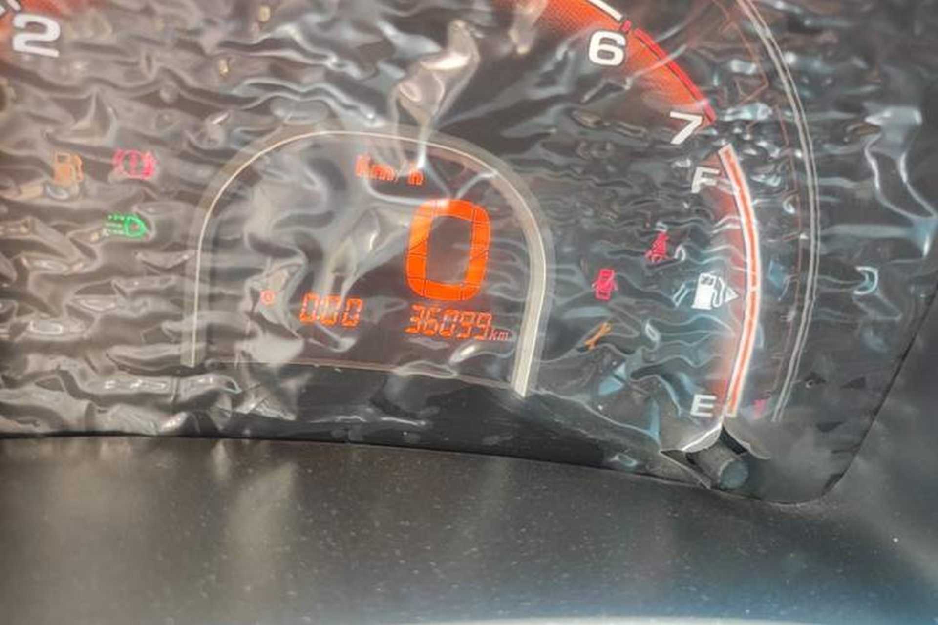 Used Chery QQ 2013 1.0L Manual Happy Edition Odometer Close Up