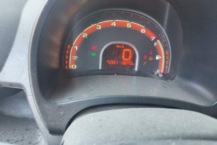 Used Chery QQ 2013 1.0L Manual Happy Edition Odometer Close Up