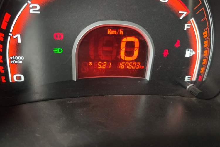 Used Chery QQ 2013 1.0L Manual Happy Edition Odometer Close Up