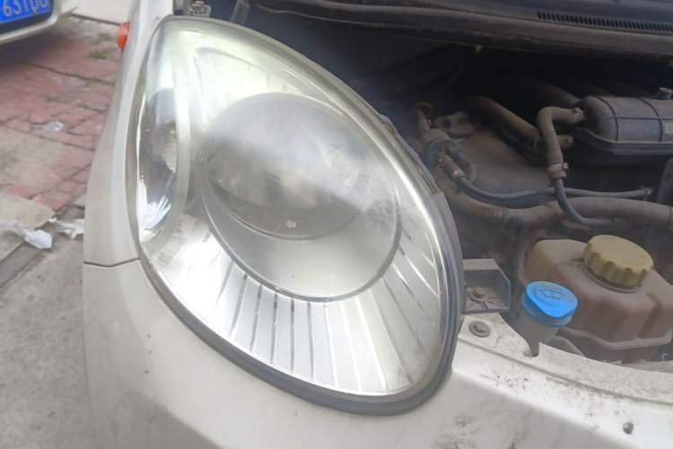 Used Chery QQ 2013 1.0L Manual Happy Edition Right Front Headlight