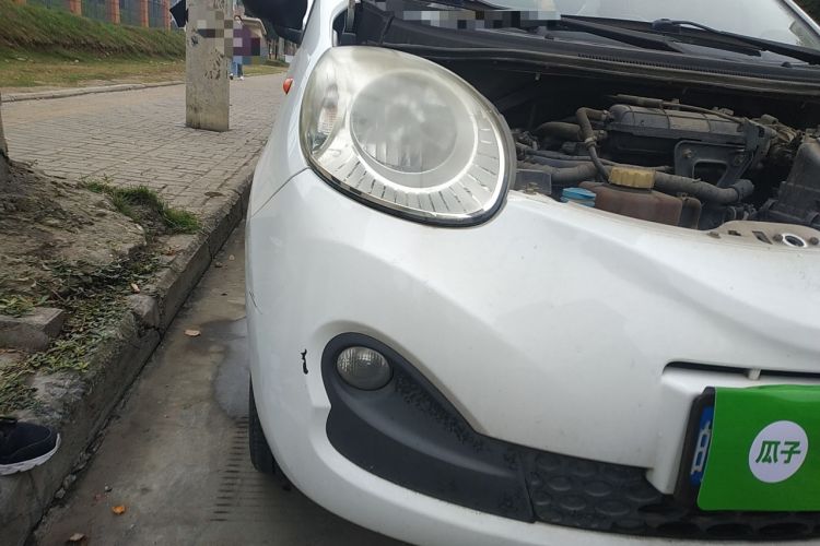 Used Chery QQ 2013 1.0L Manual Happy Edition Right Front Headlight
