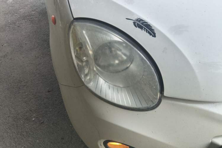 Used Chery QQ 2013 1.0L Manual Happy Edition Right Front Headlight