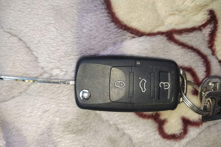 Used Chery QQ 2013 1.0L Manual Happy Edition Vehicle Key