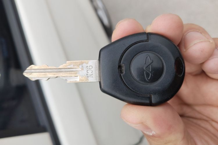 Used Chery QQ 2013 1.0L Manual Happy Edition Vehicle Key