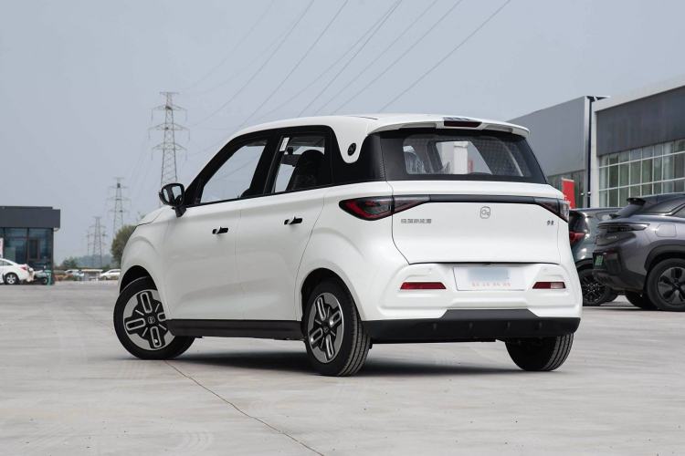 Used Chery QQ Domi 2025 Model 305km Comfort Edition Exterior 4