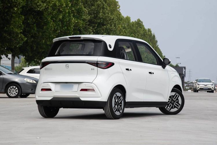 Used Chery QQ Domi 2025 Model 305km Comfort Edition Exterior 5